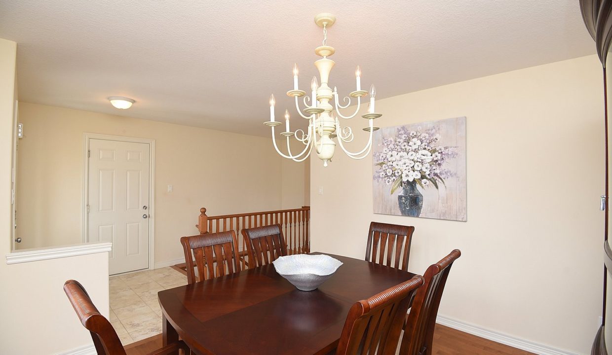 5Dining Room2